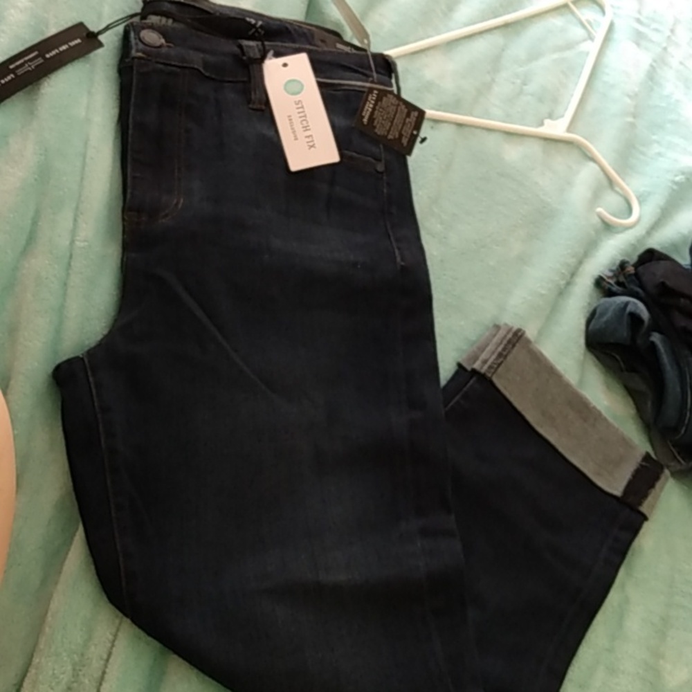 Liverpool crop skinny jeans, color indigo size 12